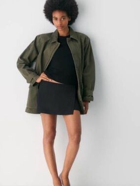 Artizia Sundays Best Mini Black Skort- Bradley Skort